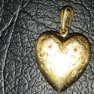 Locket, vintage, heart shape, 12K GF, 1”x7/8”